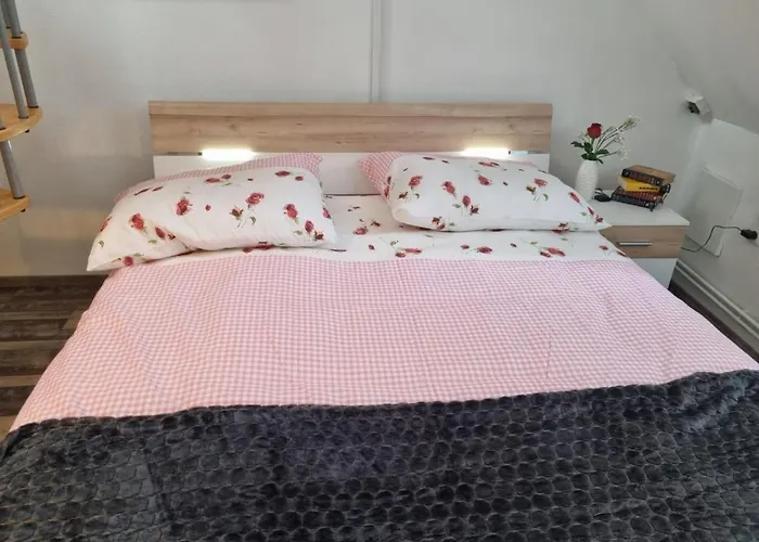 Donaublick 2 In Stifterstrasse 19a Апартаменты Грайн