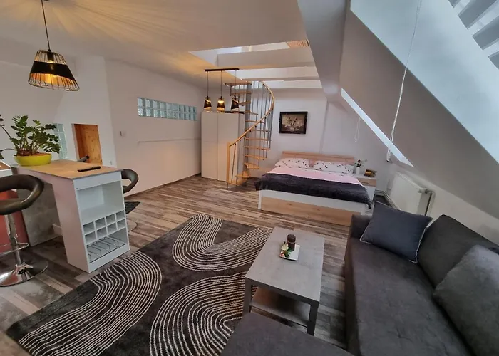 Апартаменты Donaublick 2 In Stifterstrasse 19a Грайн